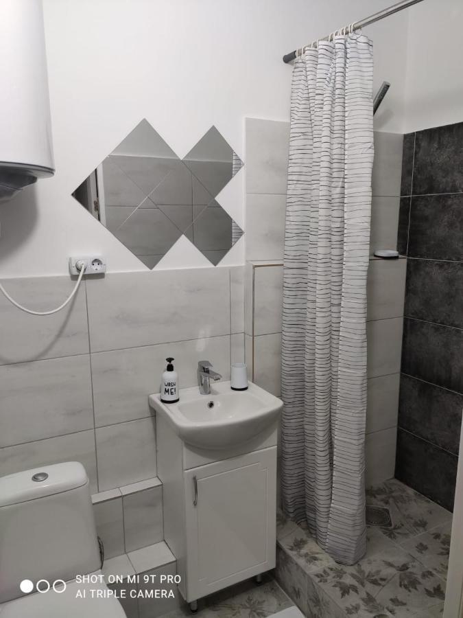 Апартаменты Studio In The Center Кишинёв Экстерьер фото